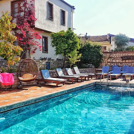 Sezgin Boutique Kusadası